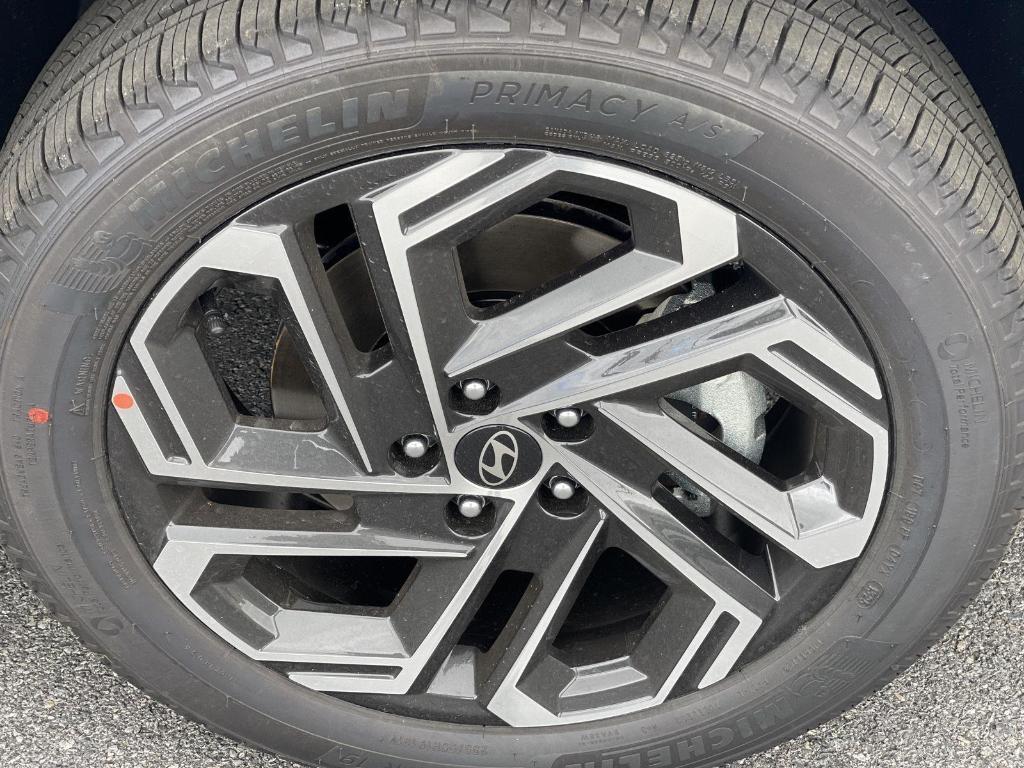 new 2025 Hyundai Tucson car, priced at $41,276
