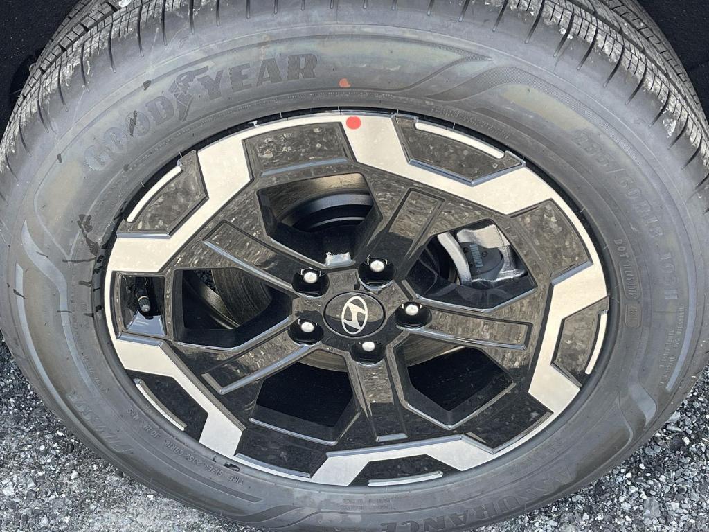 new 2025 Hyundai Santa Fe car, priced at $39,589
