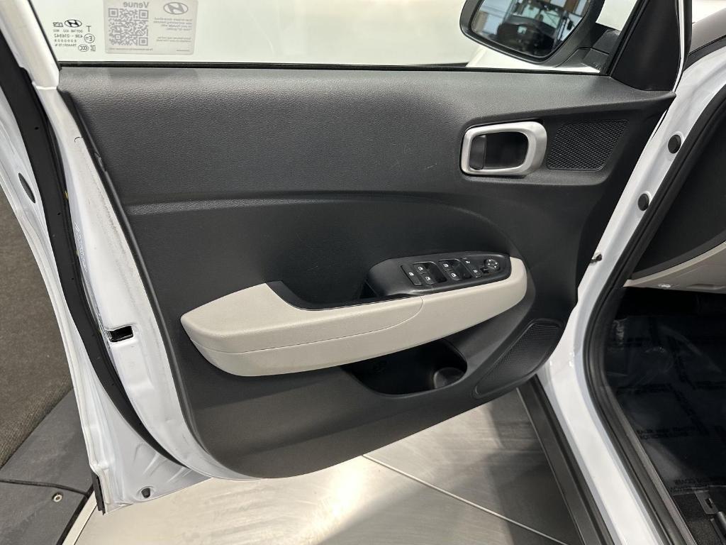 used 2024 Hyundai Venue car, priced at $20,295