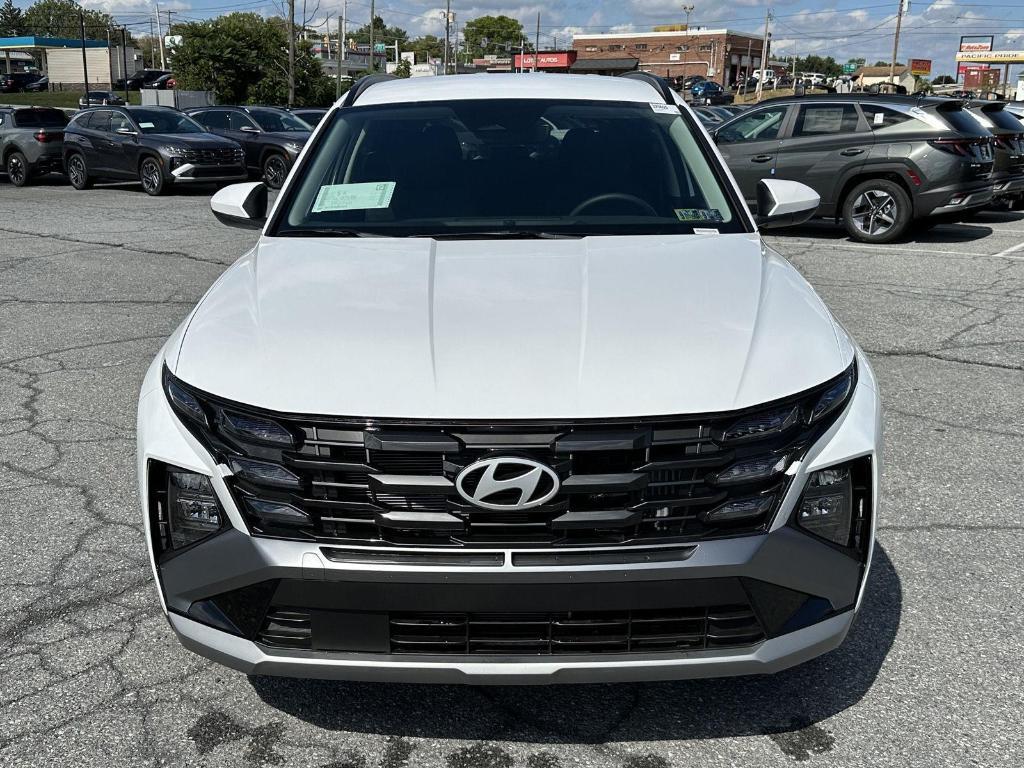 new 2025 Hyundai TUCSON Hybrid car, priced at $35,644