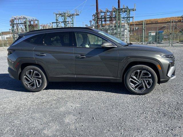 new 2025 Hyundai Tucson Hybrid car, priced at $43,324