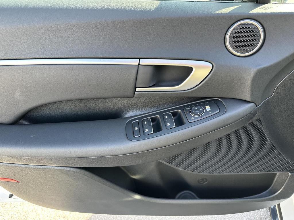 new 2026 Hyundai Sonata car, priced at $30,057