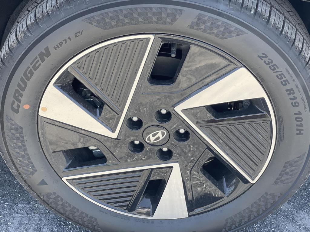 new 2025 Hyundai IONIQ 5 car, priced at $55,179