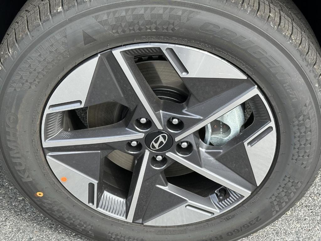 new 2026 Hyundai Tucson car, priced at $33,843