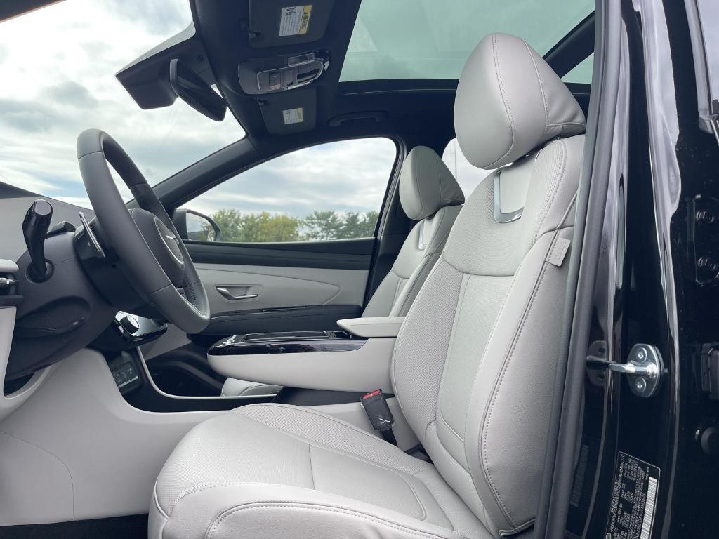 new 2026 Hyundai Tucson car, priced at $43,260