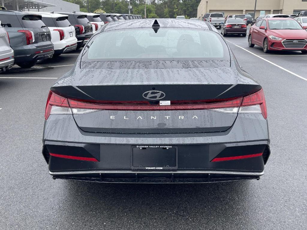 new 2025 Hyundai Elantra car, priced at $26,860