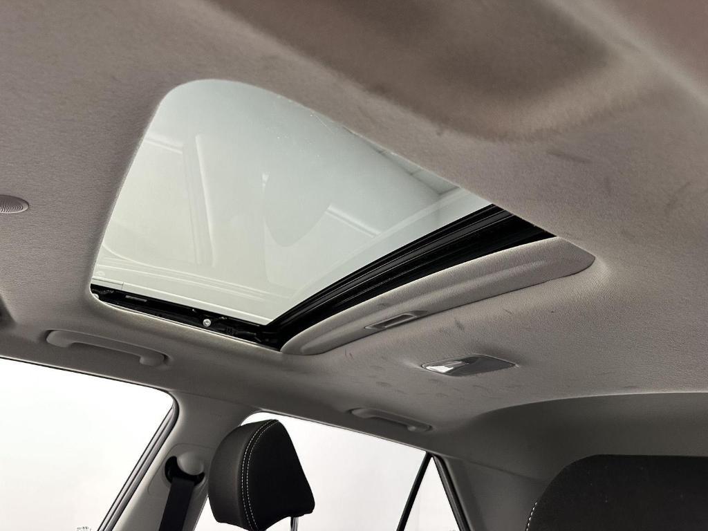 used 2023 Hyundai Venue car, priced at $19,595