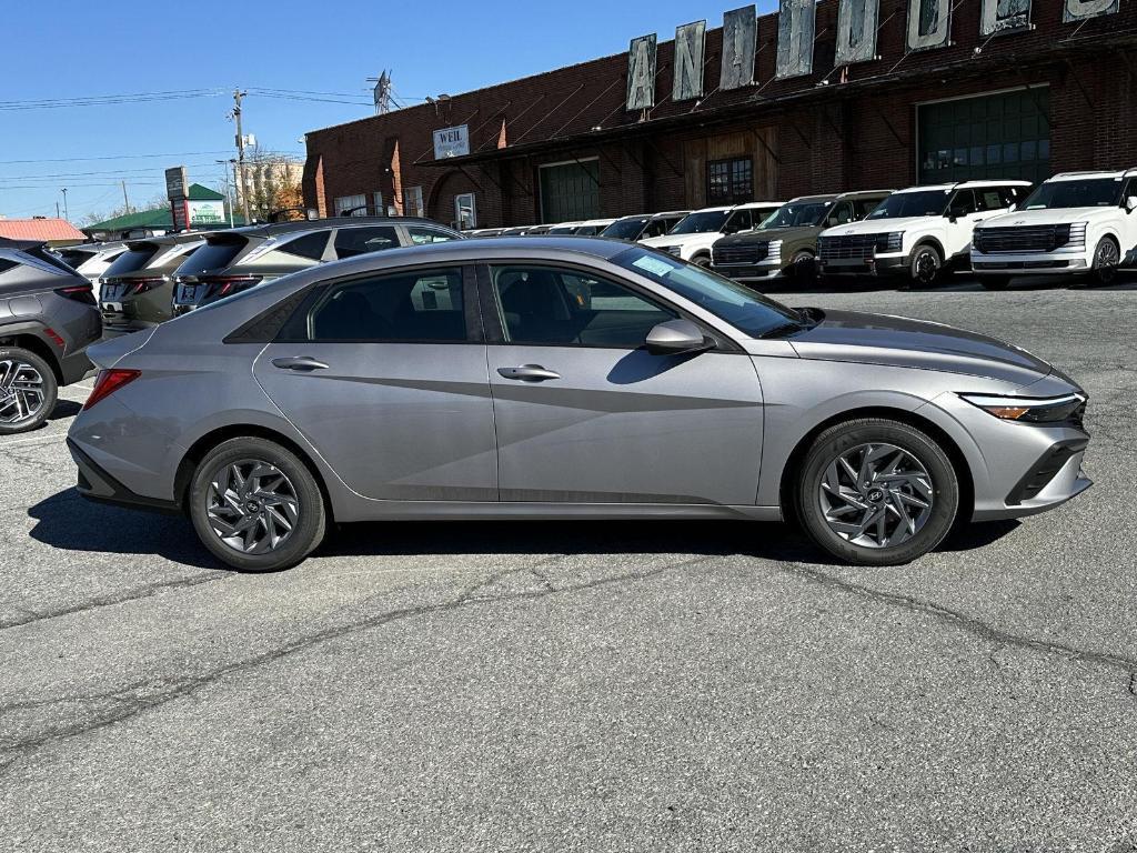 new 2026 Hyundai ELANTRA HEV car, priced at $26,792