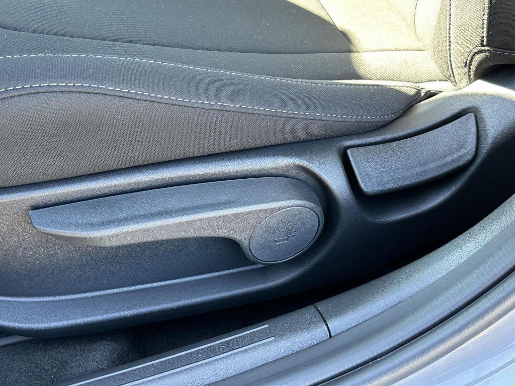 new 2026 Hyundai ELANTRA HEV car, priced at $26,792