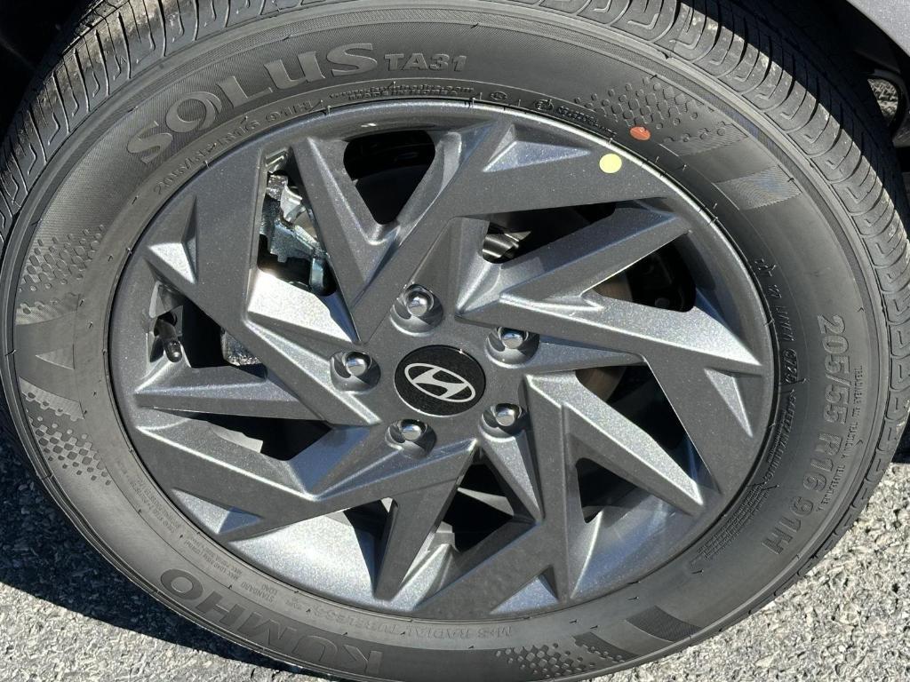 new 2026 Hyundai ELANTRA HEV car, priced at $26,792