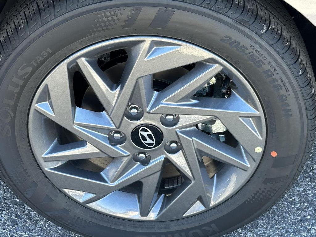 new 2026 Hyundai ELANTRA HEV car, priced at $26,792