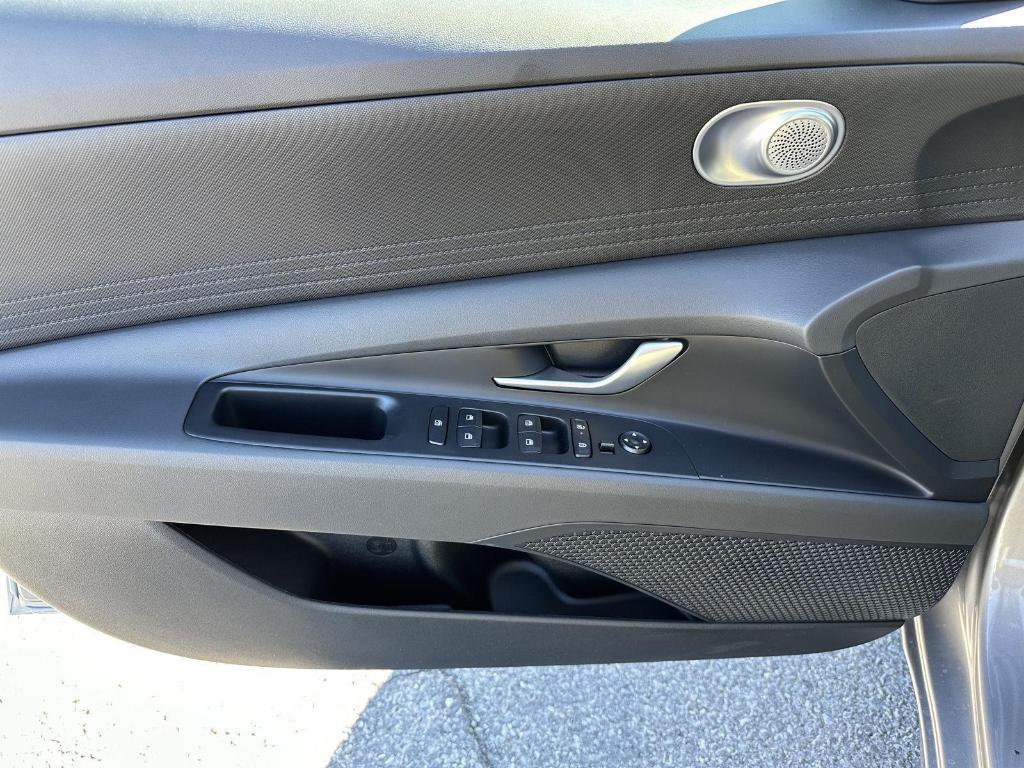 new 2026 Hyundai ELANTRA HEV car, priced at $26,792