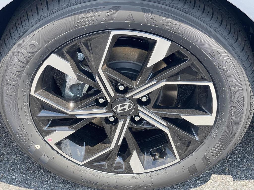 new 2025 Hyundai Sonata car, priced at $28,919