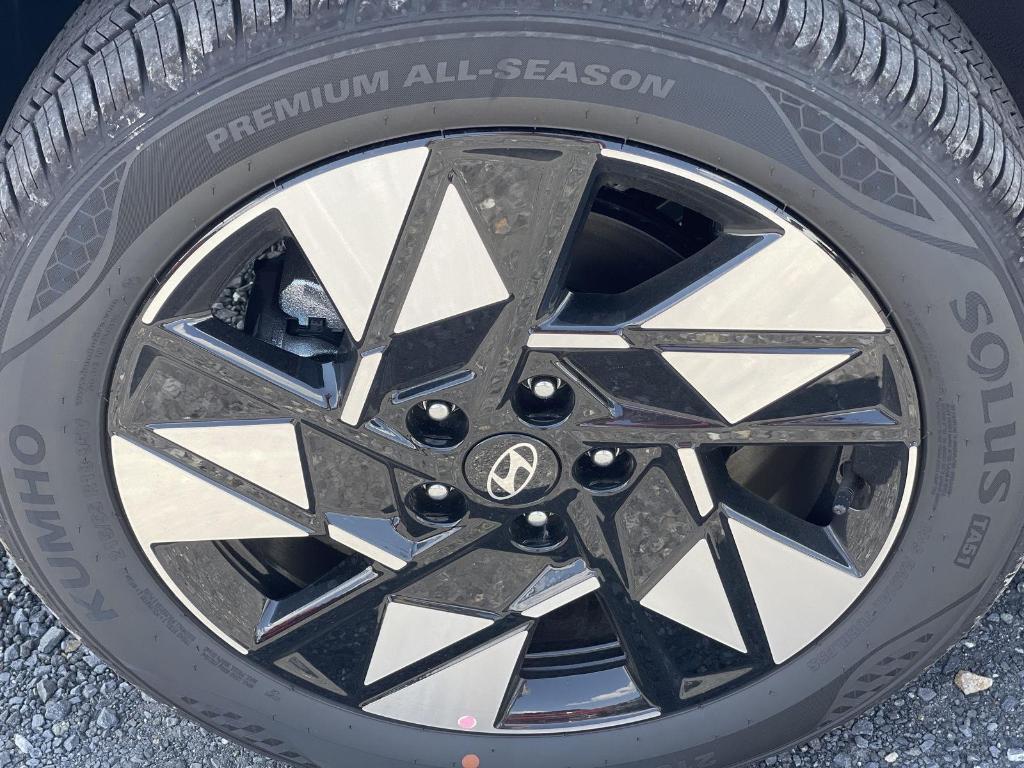 new 2025 Hyundai Kona car, priced at $28,764