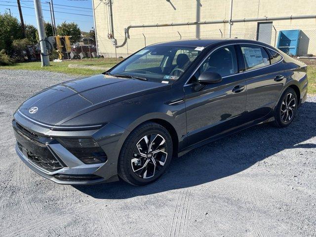 new 2025 Hyundai Sonata car, priced at $30,935