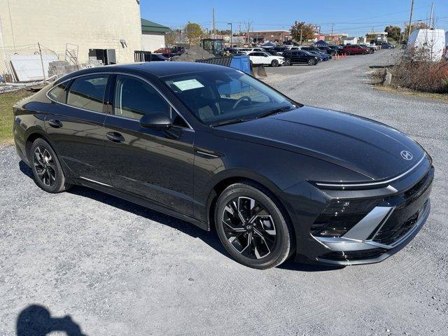 new 2025 Hyundai Sonata car, priced at $30,935