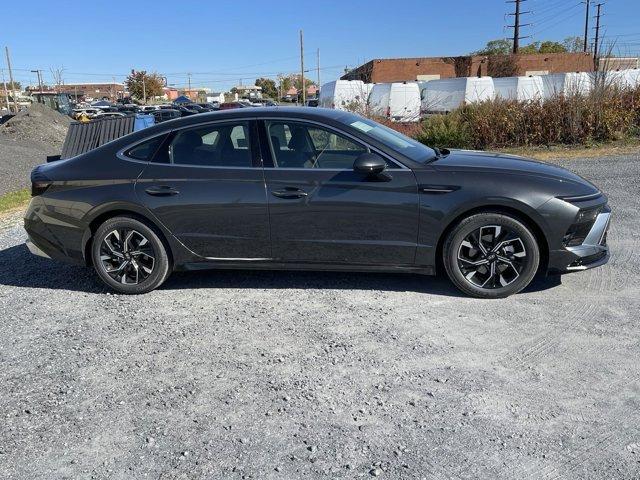 new 2025 Hyundai Sonata car, priced at $30,935