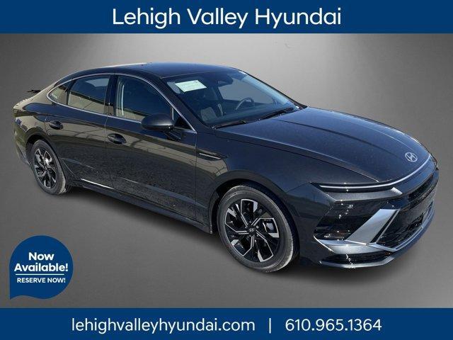 new 2025 Hyundai Sonata car, priced at $30,935