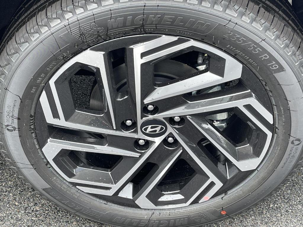 new 2025 Hyundai Tucson car, priced at $41,250