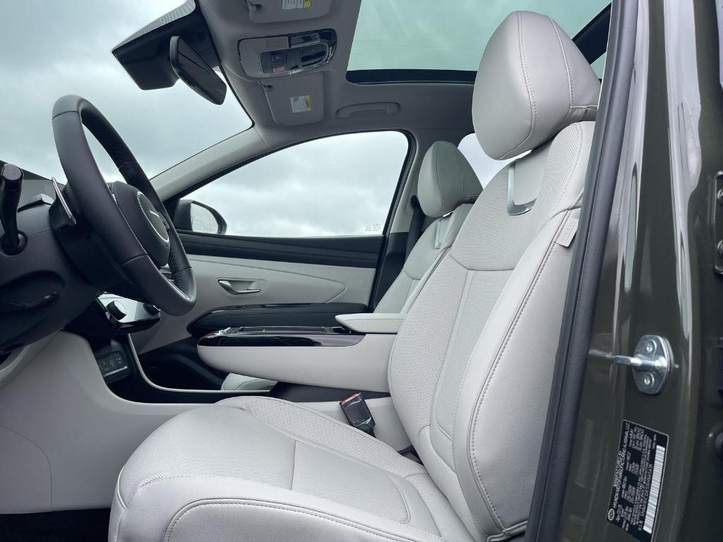 new 2025 Hyundai Tucson car, priced at $41,250