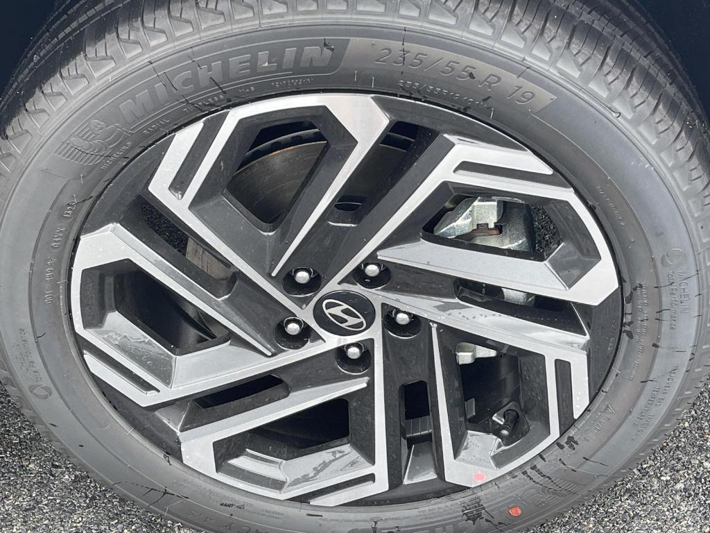 new 2025 Hyundai Tucson car, priced at $41,250