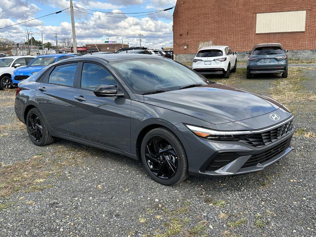 new 2026 Hyundai ELANTRA HEV car, priced at $28,728