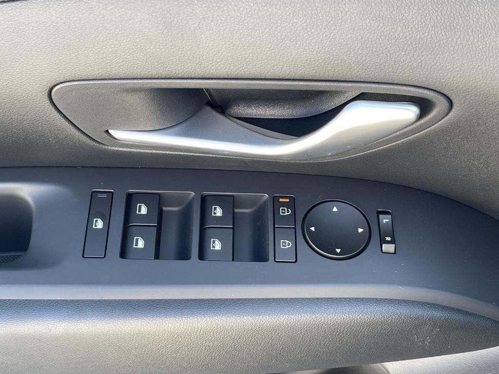 new 2025 Hyundai Tucson car, priced at $33,246