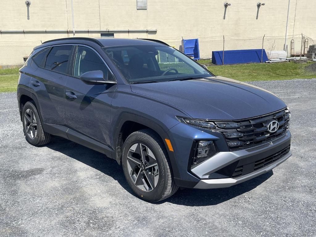 new 2025 Hyundai Tucson car, priced at $33,246