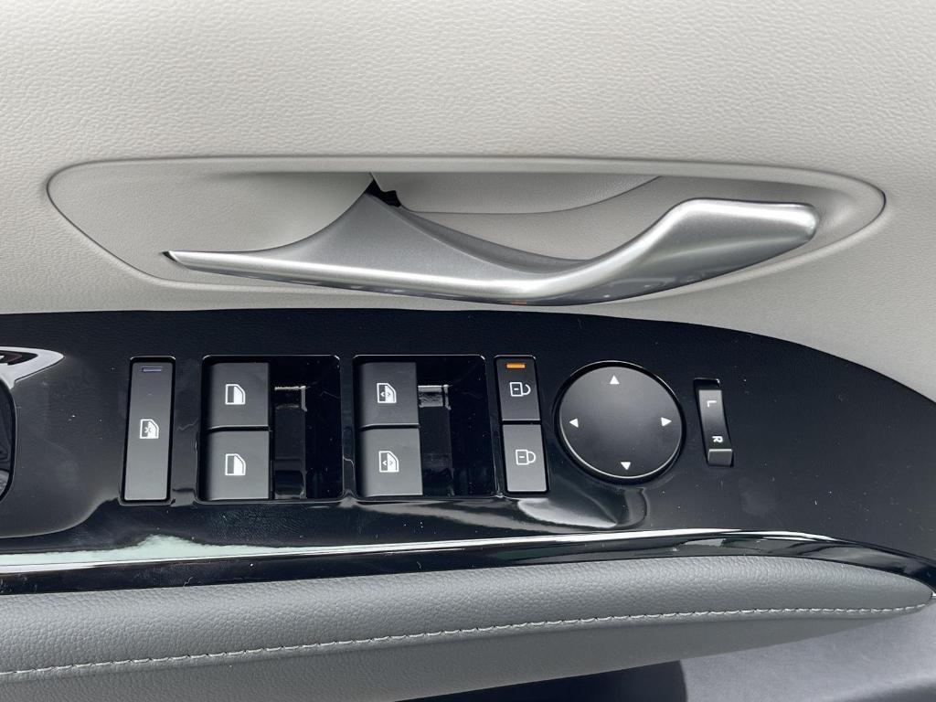 new 2025 Hyundai Tucson car, priced at $40,945