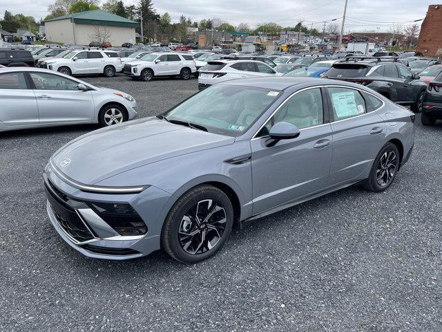 new 2024 Hyundai Sonata car, priced at $30,735