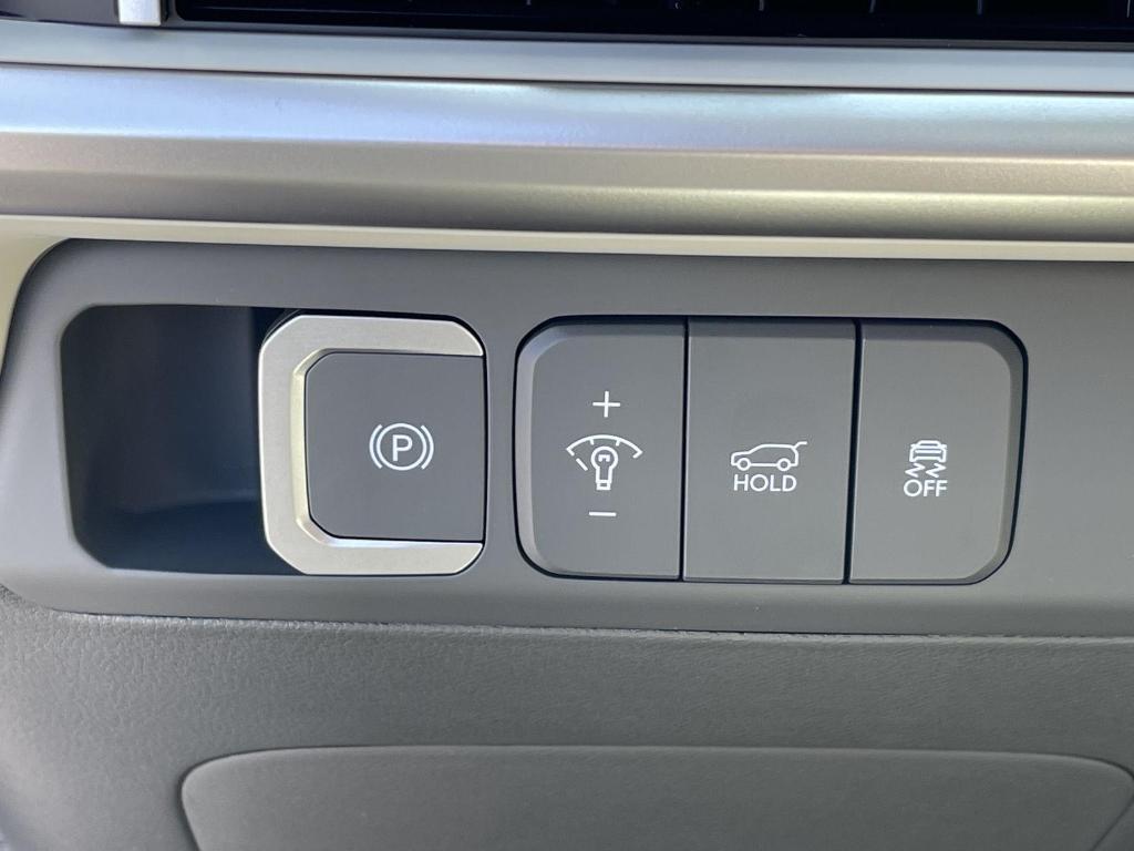 new 2026 Hyundai SANTA FE HEV car, priced at $41,852