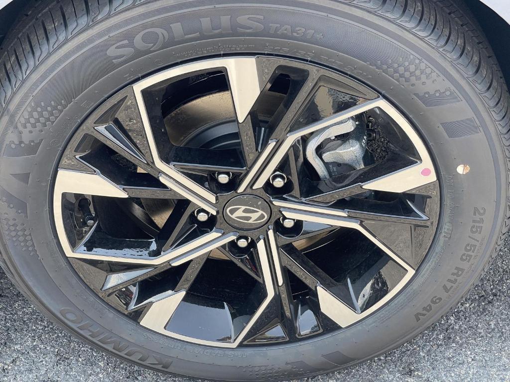 new 2025 Hyundai Sonata car, priced at $28,899