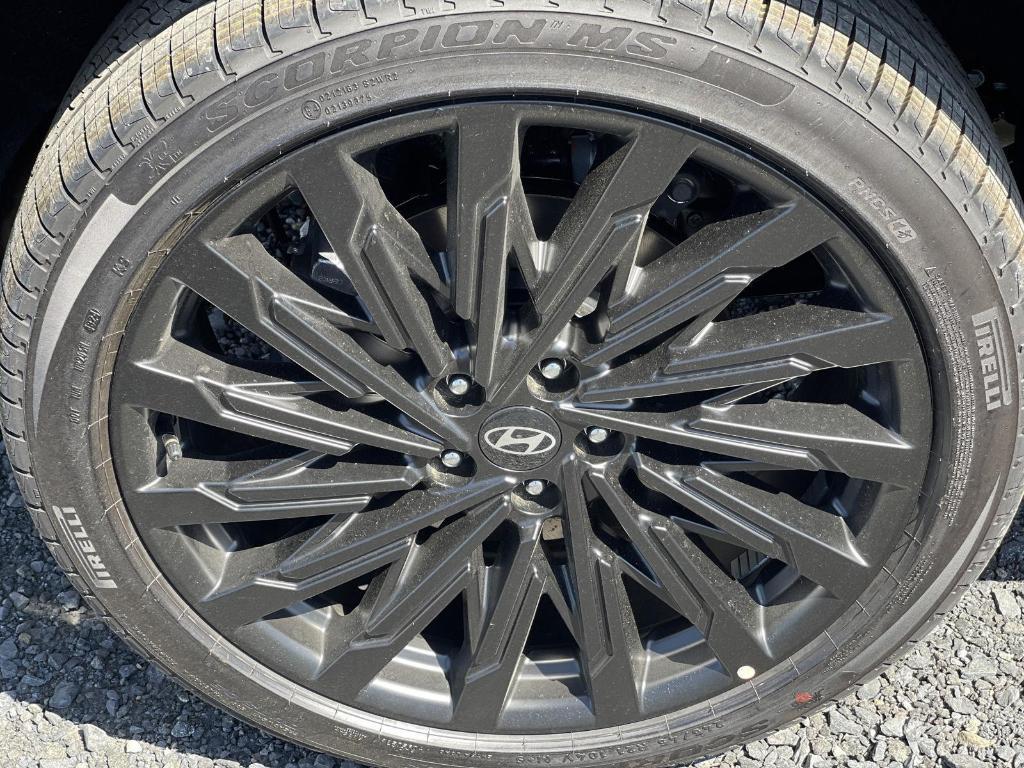 new 2025 Hyundai Santa Fe car, priced at $50,104