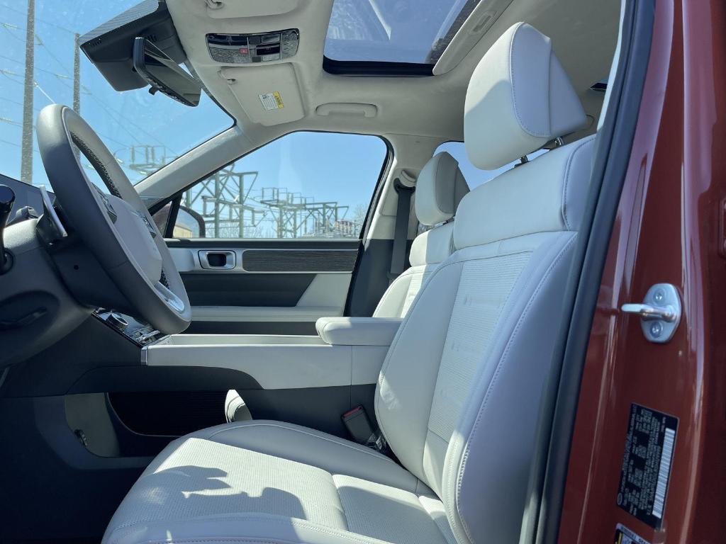 new 2025 Hyundai Santa Fe car, priced at $50,104