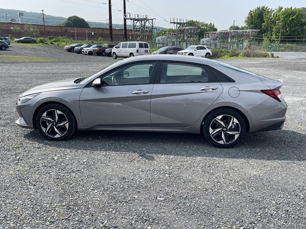 used 2023 Hyundai Elantra car, priced at $20,995