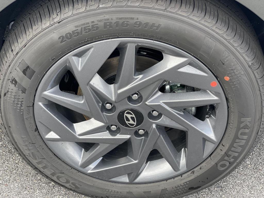 new 2026 Hyundai ELANTRA HEV car, priced at $26,789