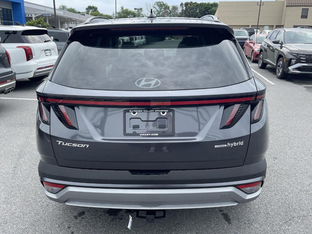 new 2025 Hyundai TUCSON Hybrid car, priced at $43,049