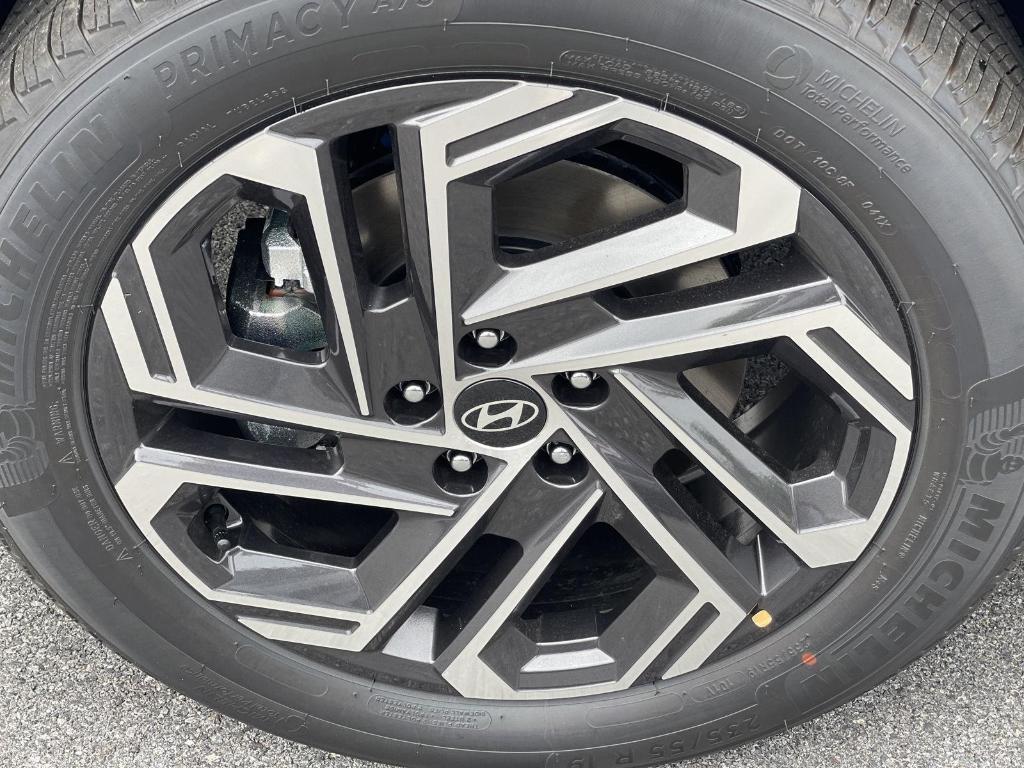 new 2025 Hyundai TUCSON Hybrid car, priced at $43,049