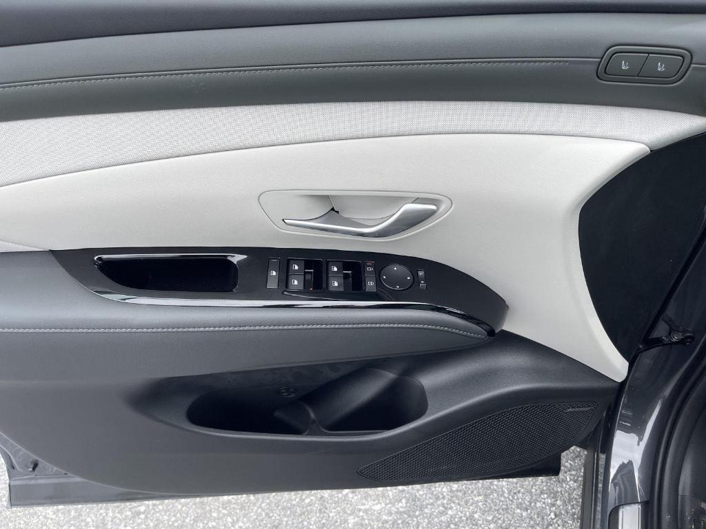 new 2025 Hyundai Tucson car, priced at $40,945
