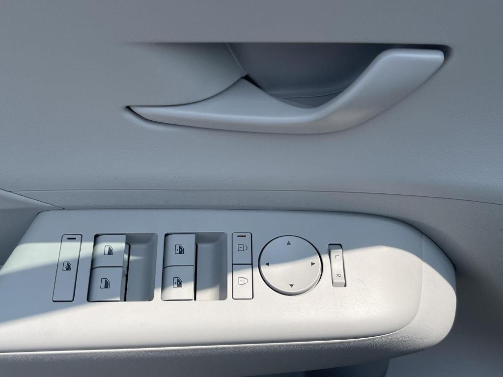 new 2025 Hyundai Kona car, priced at $31,036