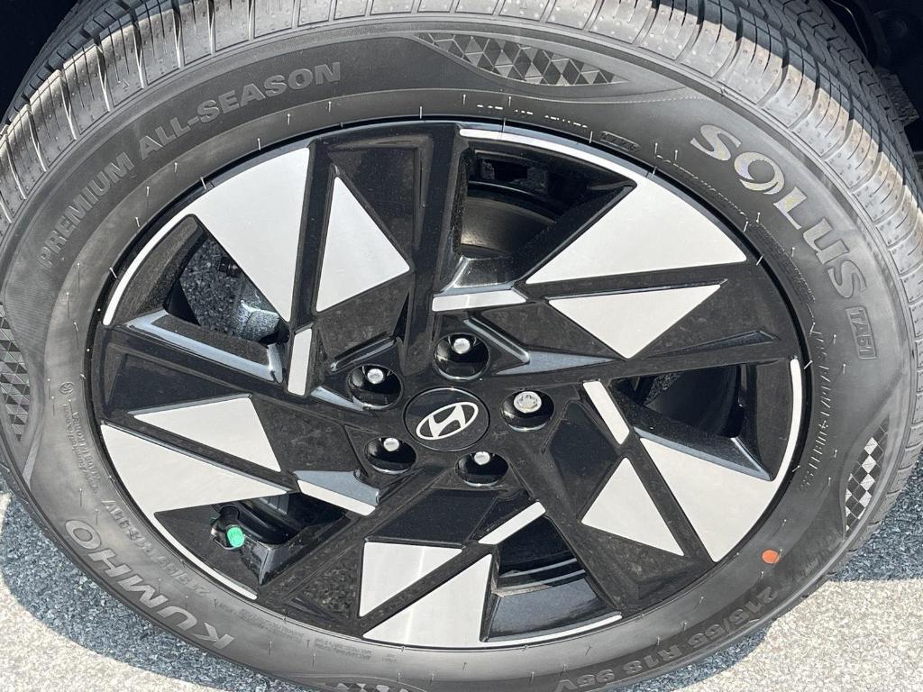 new 2025 Hyundai Kona car, priced at $31,036