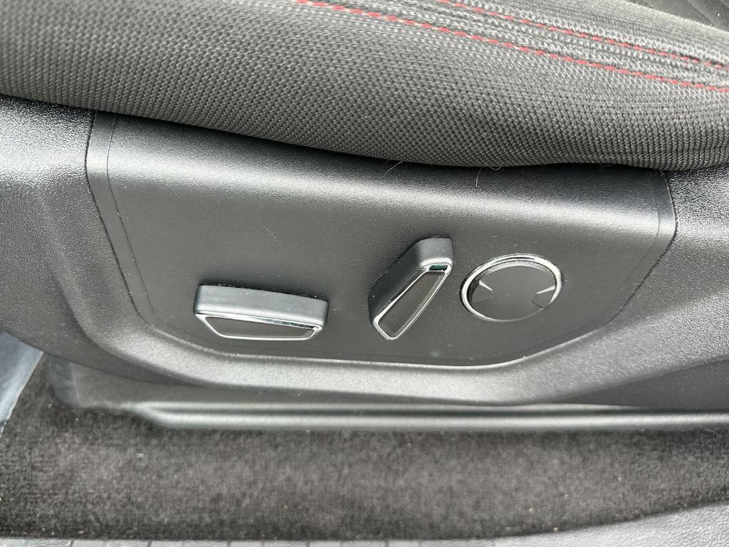 used 2018 Ford F-150 car, priced at $23,595