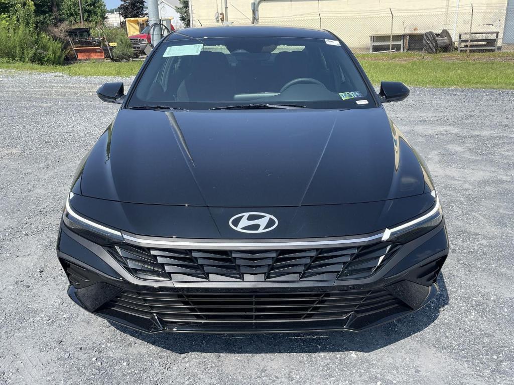 new 2025 Hyundai Elantra car, priced at $24,436