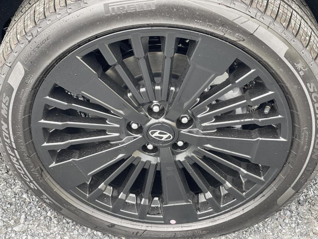 new 2026 Hyundai SANTA FE HEV car, priced at $51,571