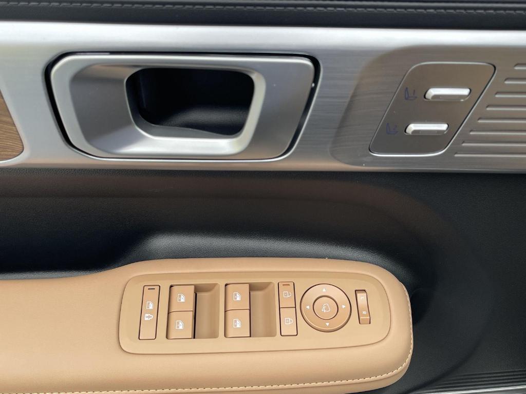 new 2026 Hyundai SANTA FE HEV car, priced at $51,571