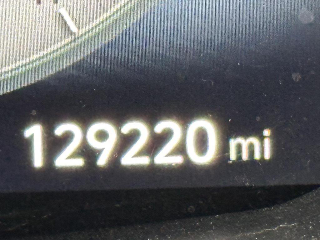 used 2021 Hyundai Santa Fe car, priced at $16,795