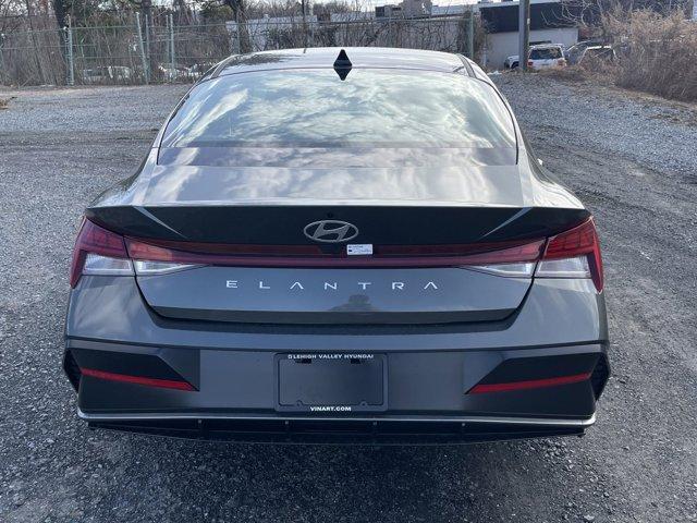 new 2025 Hyundai Elantra car, priced at $27,485