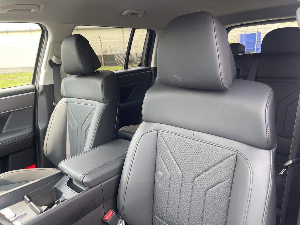 new 2026 Hyundai SANTA FE HEV car, priced at $41,860