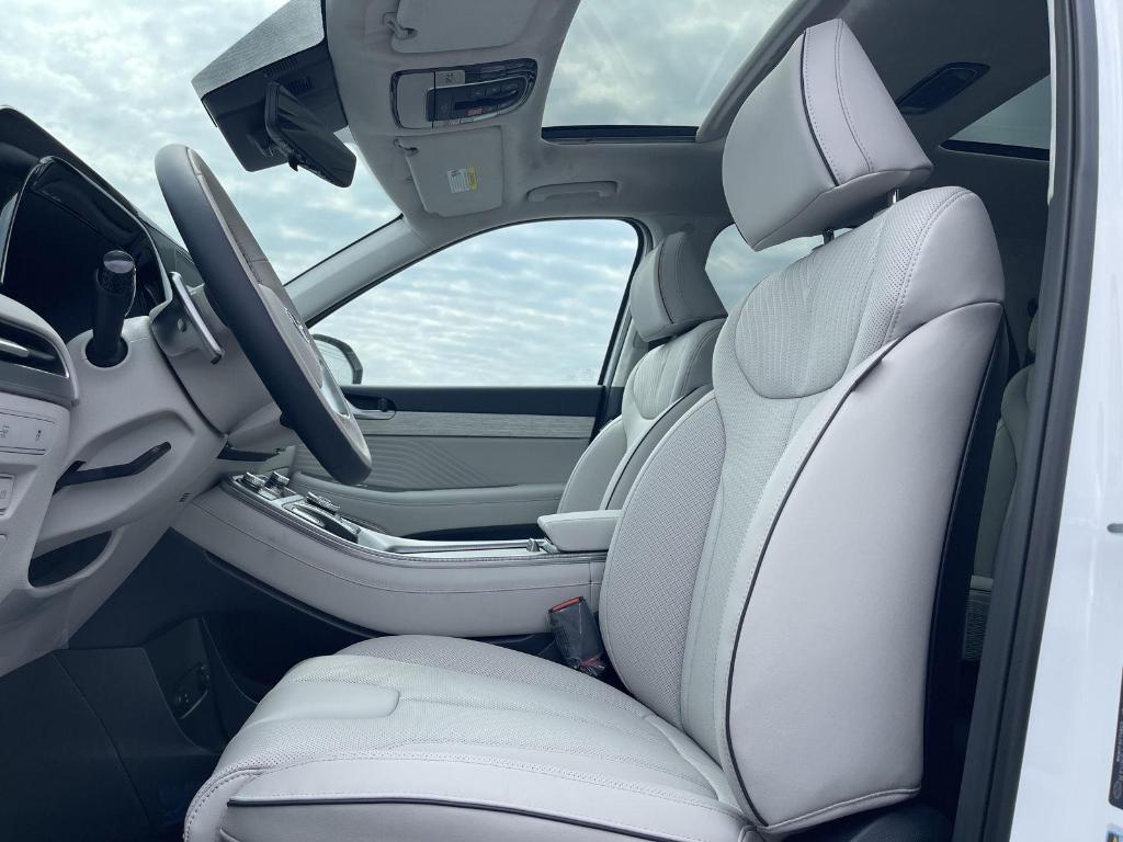 new 2025 Hyundai Palisade car, priced at $54,185