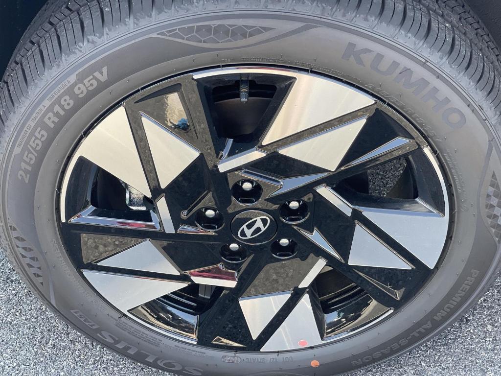 new 2025 Hyundai Kona car, priced at $30,833